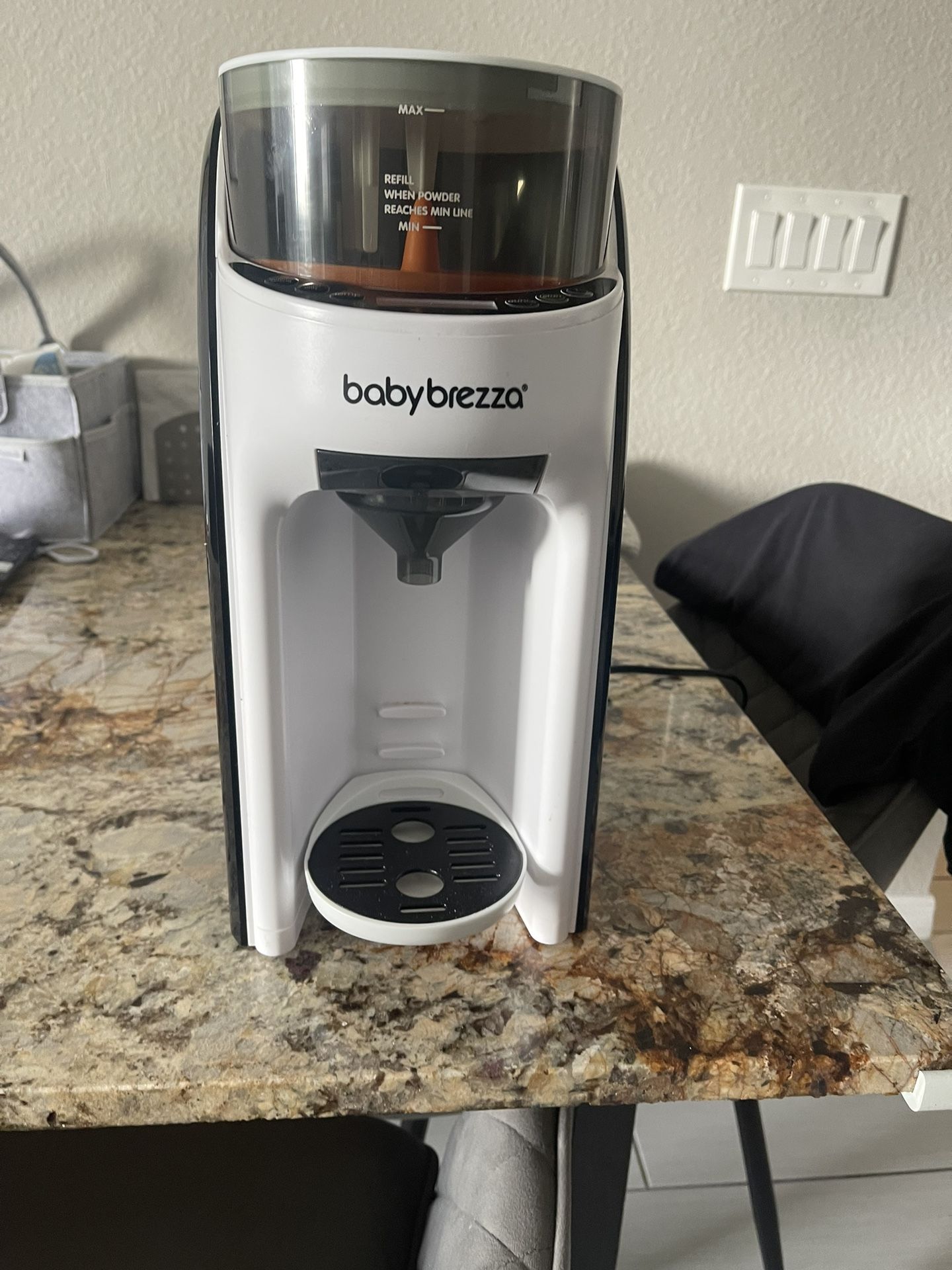 Baby Brezza Formula Pro