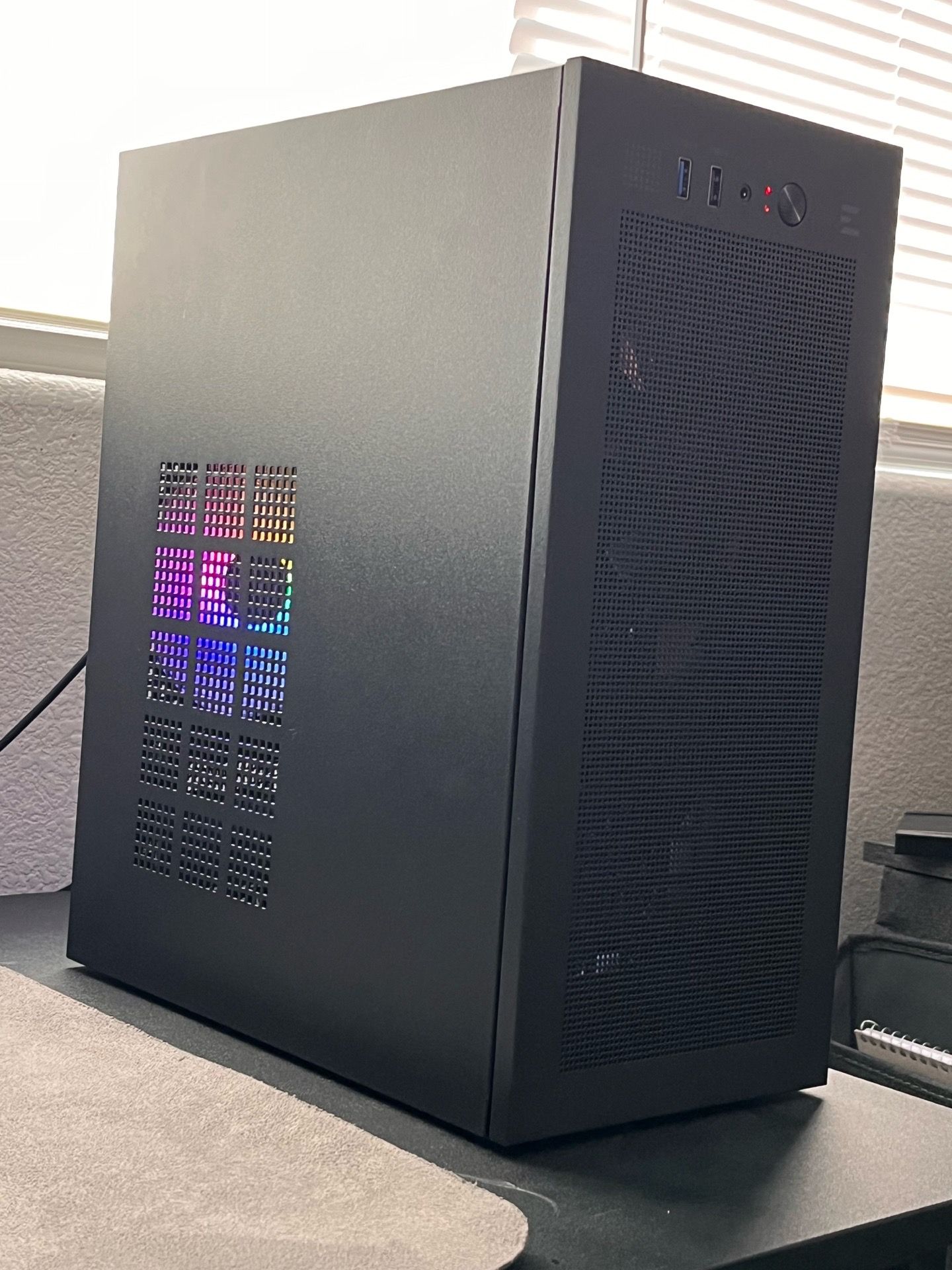 Budget rgb black computer gaming pc