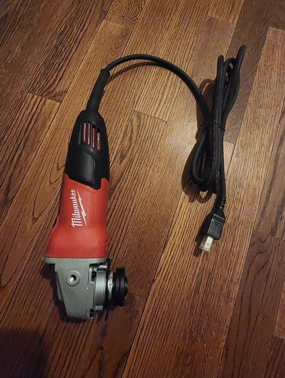 Milwaukee Grinder.
