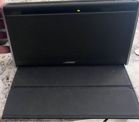 Bose SoundLink Mobile Speaker II Bluetooth – Model 404600 w/ Charger- USED