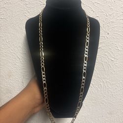 Figaro chain 10k gold