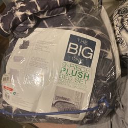Queen Bed Comforter