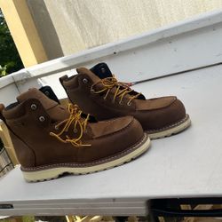 Danner Work boots 10.5 wide