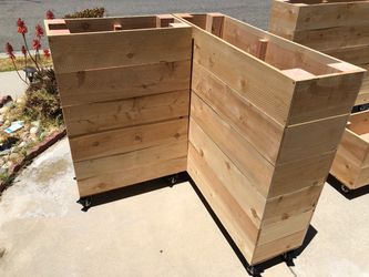 Custom Beautiful privacy wall Frame Planter Box Garden Bed cedar redwood Mother’s Day Best Gift