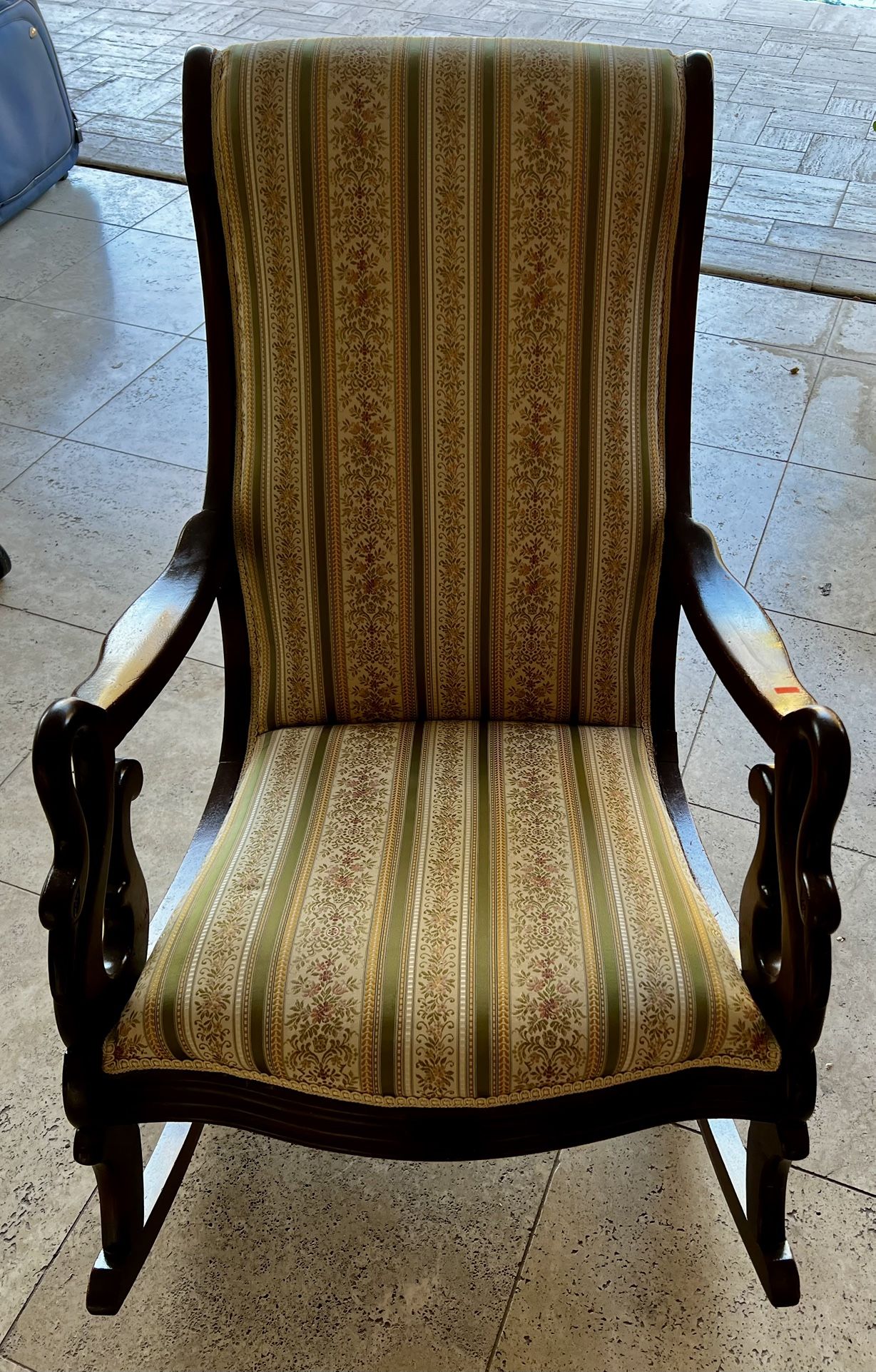 Gooseneck Antique Rocker