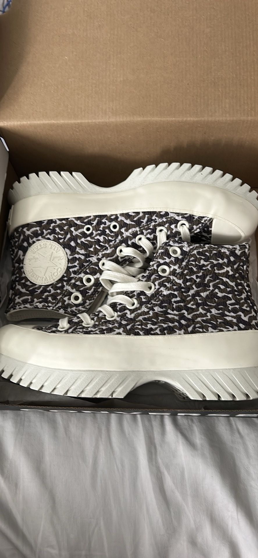 Converse High Tops