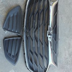 2019 Chevy Cru,e GrillE AND FOGLIGHT COVERS 