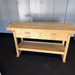 Woodworking bench / table