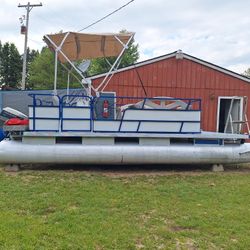 16ft. Pontoon 