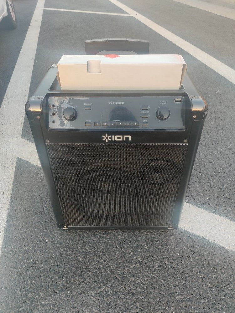 ION Explorer Ipa76s Bluetooth Speaker System