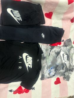 Nike 5T Lot