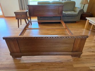 MCM Full size solid wood bed frame
