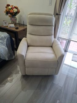 Recliner