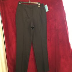 Doc amd Amelia Ladies Pants Size 6 Grayish Black 