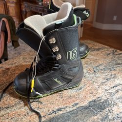 Woman’s Snowboarding, Burton  Boots