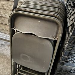 24 Foldable Chairs 