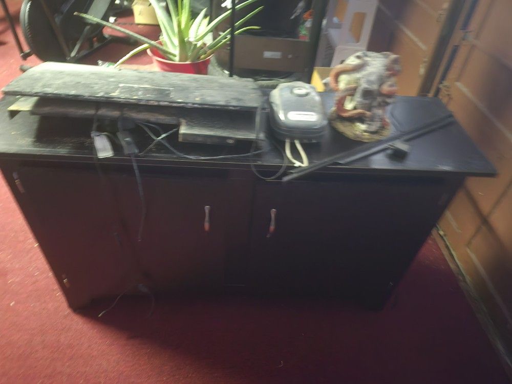 50 Gallon Fish Tank With Stand And Accessories