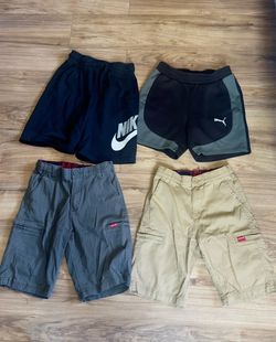 BOYS LEVIS, NIKE, PUMA SHORTS SIZE 13-14Y SAN BERNARDINO CA!