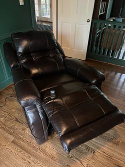Forward and backward reclining lounger