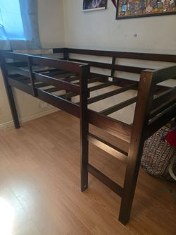 Twin loft bed