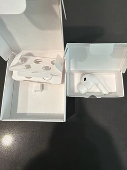 Genuine Right AirPod Pro 3
