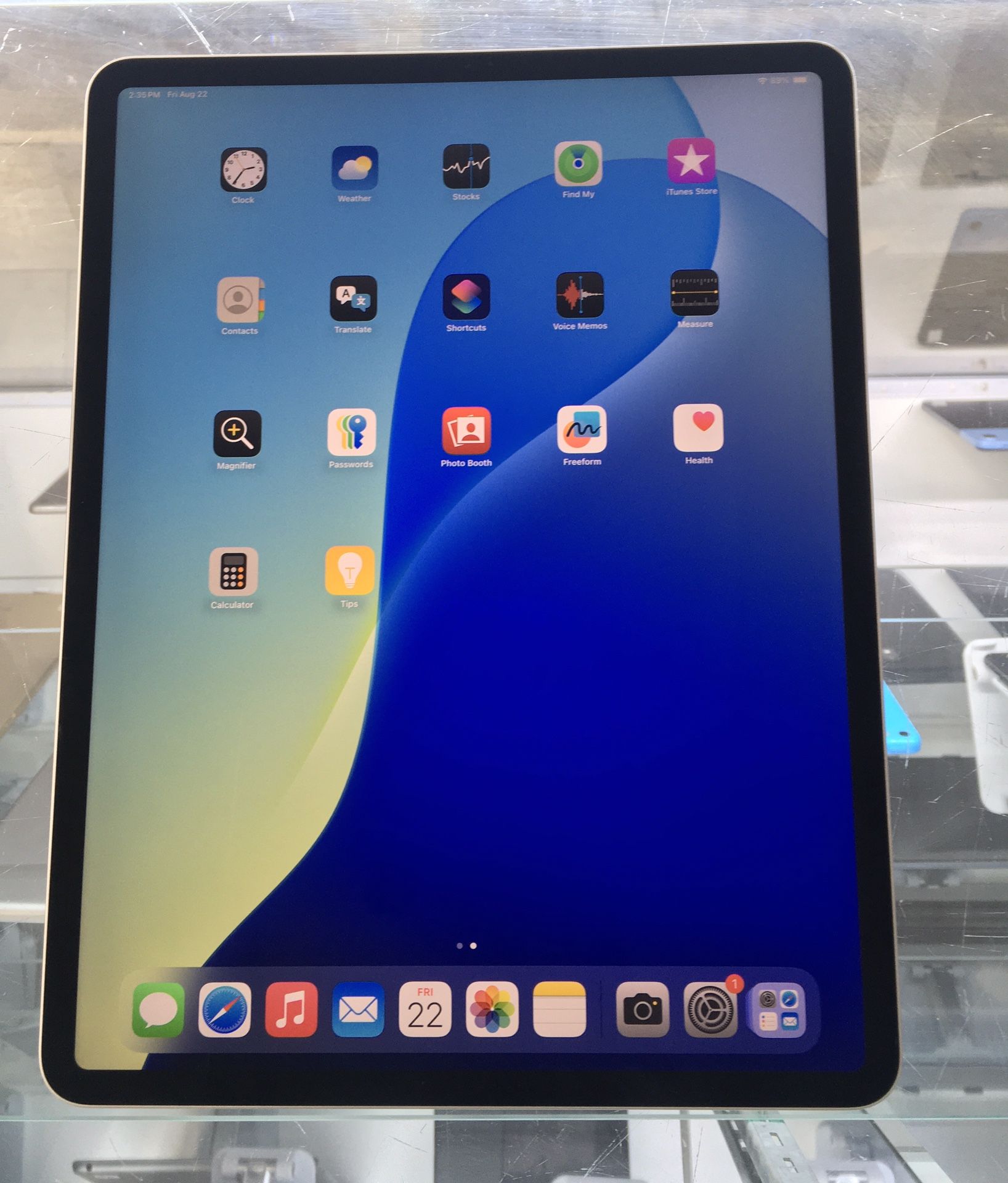 Unlocked iPad 12.9 3rd Gen With Warranty / Desbloqueado Con Garantía 