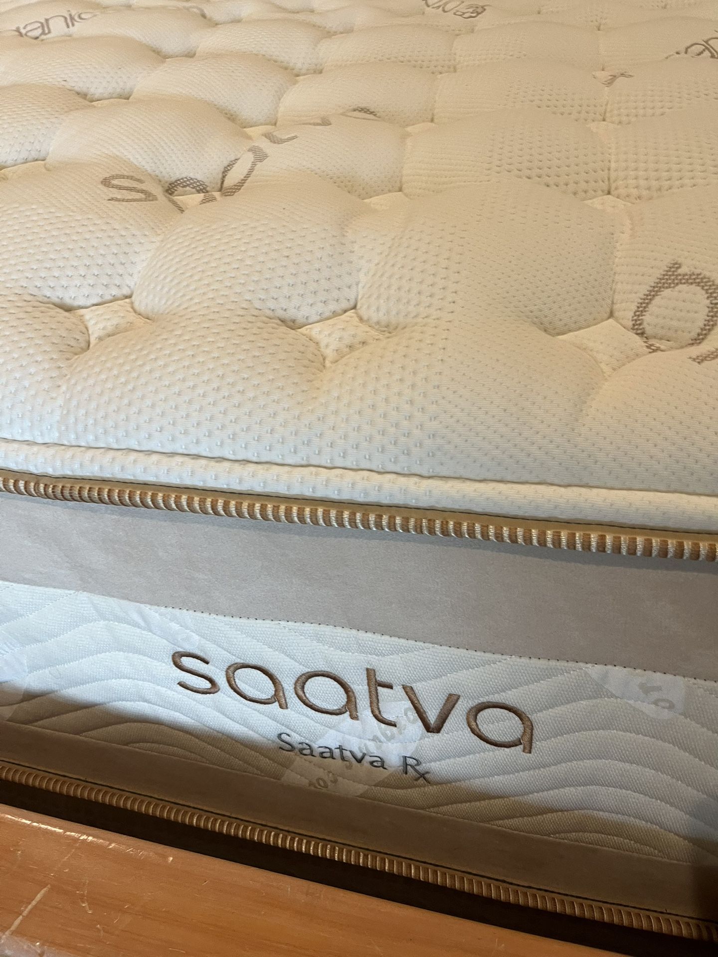 $4,000 Saatva King Mattress, One Year Old