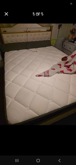Queen Hybrid Matress
