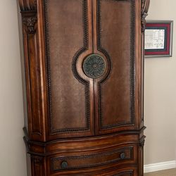 Classic, Solid-wood Armoire, Wardrobe 