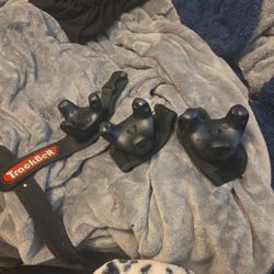 3 Vive 3.0 Trackers With 2 Base Stations