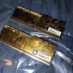 TridentZ Royal 3200mhz 16 Gb DDR4 Memory Sticks. 