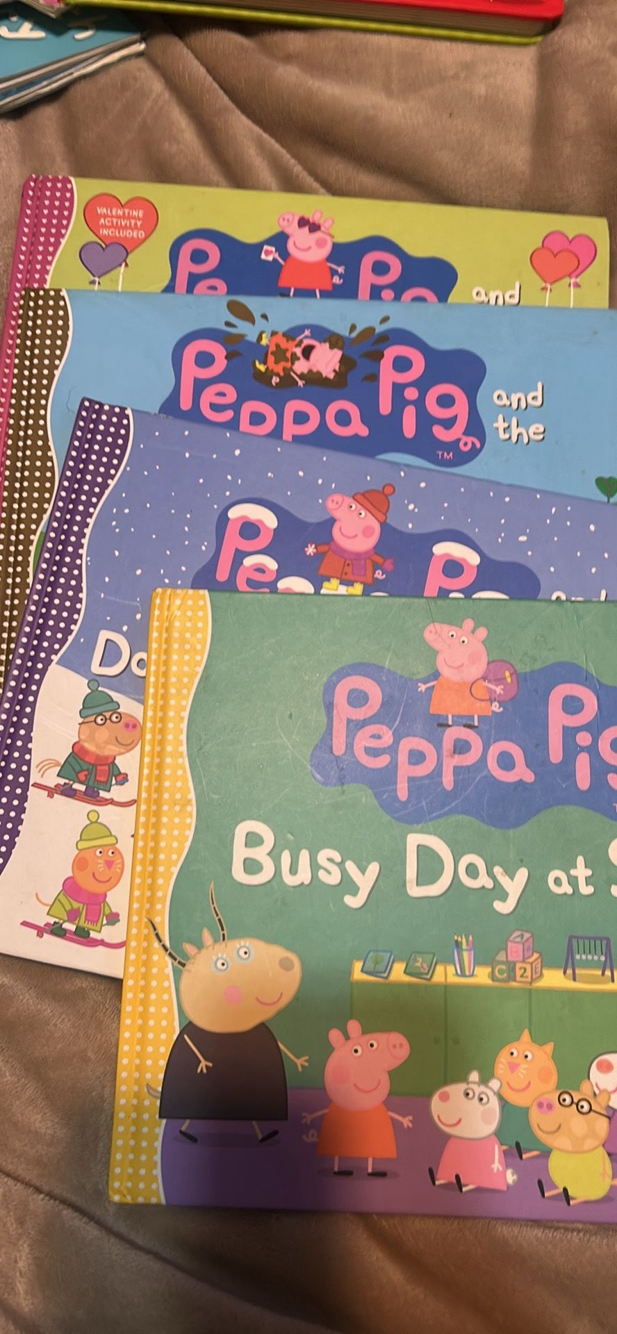 Hard  Back Peppa Pig