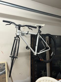 State Bicycle Co. Core-Line "Ghoul" Single-Speed / Fixed Gear Bike.