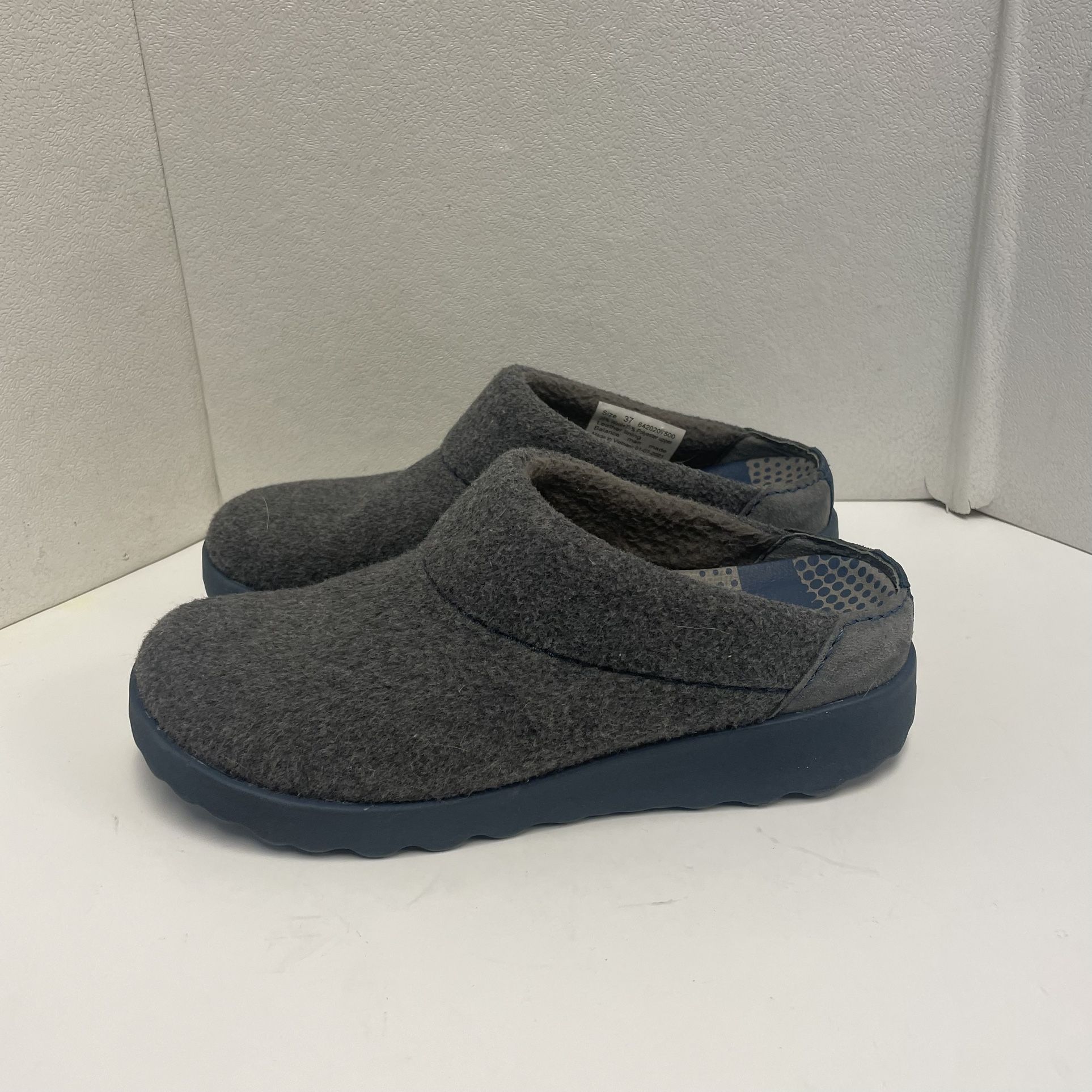 Dansko Lucie Charcoal Wool Women’s Size 37 Comfy Clogs (contact info removed)500