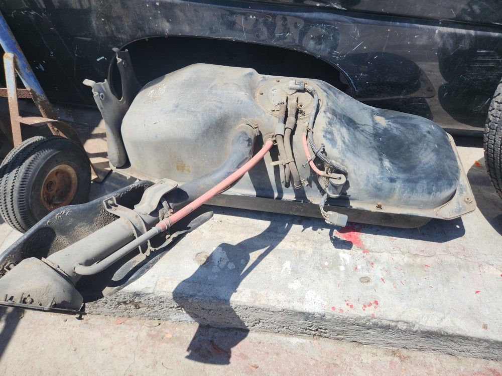 Tanque De Gasolina Para Nissan Troca D21 90