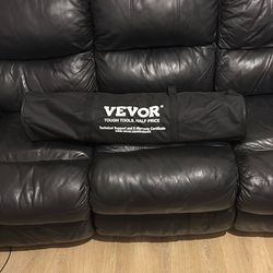 Adjustable VEVOR Volleyball Net FULL SIZE!!!
