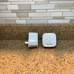 NETGEAR WiFi Range Extender