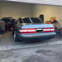 1991 Lexus LS400