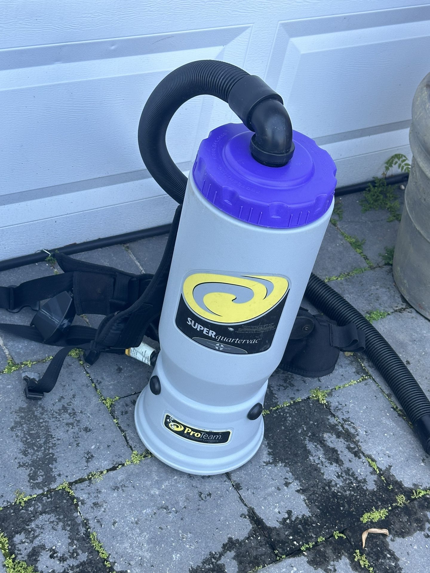 Super Quartervac Backpack Vacuum