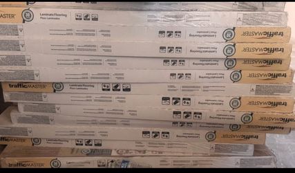 Brand New Laminated Flooring 28 Boxes 