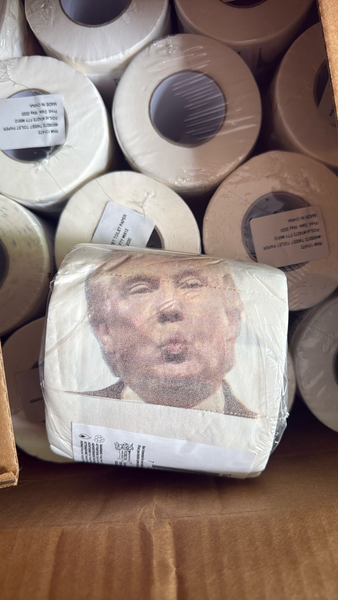 trump toilet paper