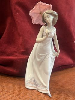 Lladro Afternoon Promenade