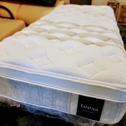 Leesa Sapira Chill Twin XL Mattress Hybrid Bed