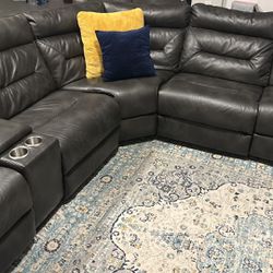 6-piece Leather Reclining Sectional 
