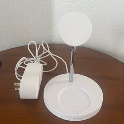 Belkin charger for iPhone it work perfect nothing wrong