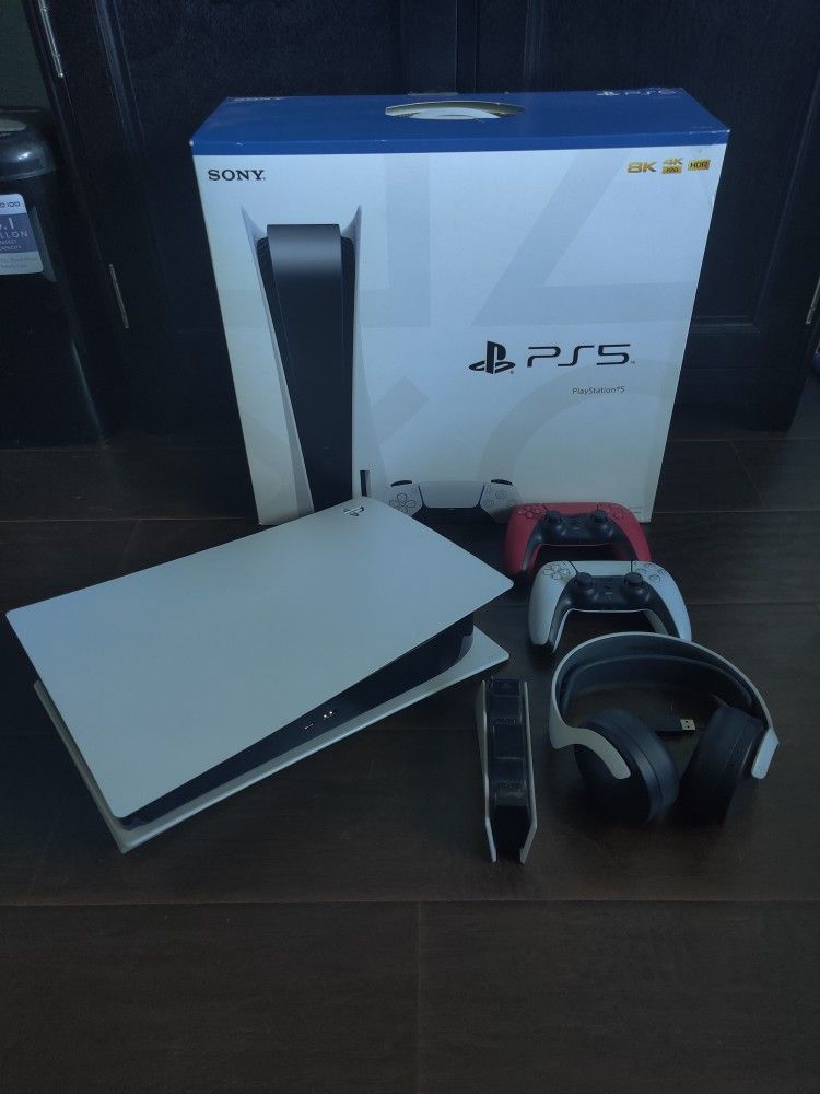 PS5 + 1 TB internal SSD + controller + headphones+ charging station