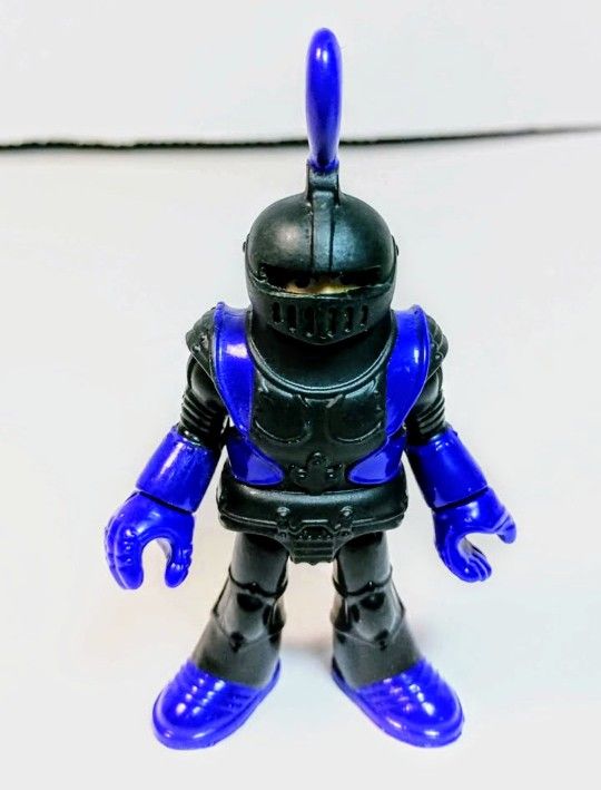 Fisher-Price Imaginext Castle Eagle Talon •Purple Dark Knight • 3-1/2" - Tall .