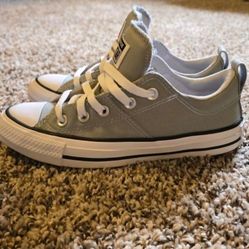 Converse Size 6