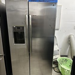 Ge Side-By-Side Refrigerator
