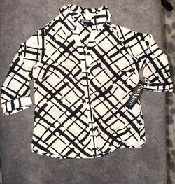 Sara Michelle Black & White Abstract Grid Button-Down Shirt
